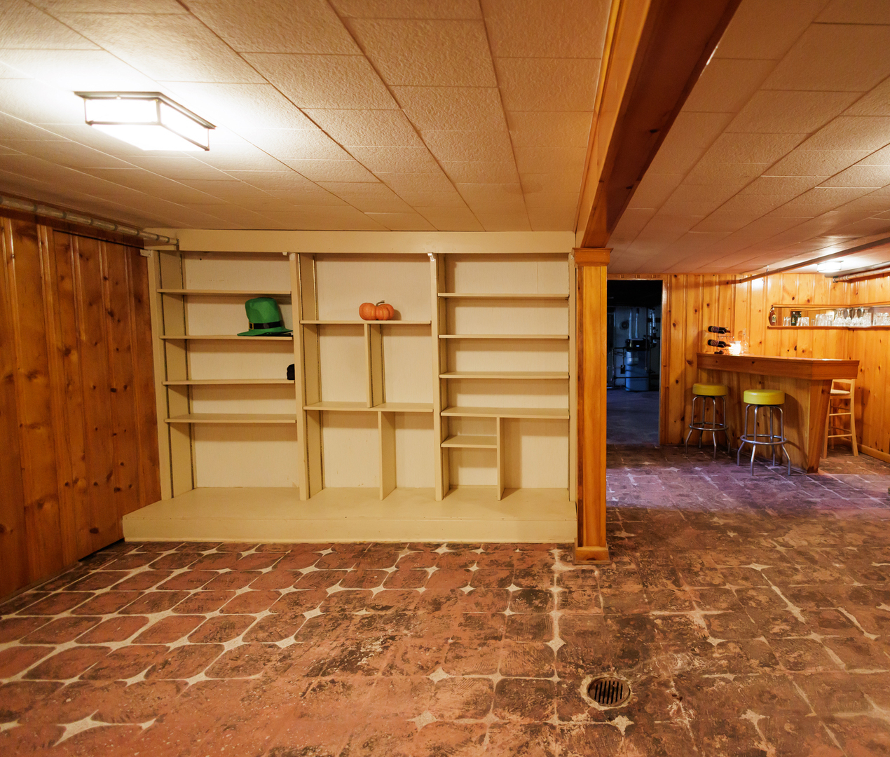 main property photo 27