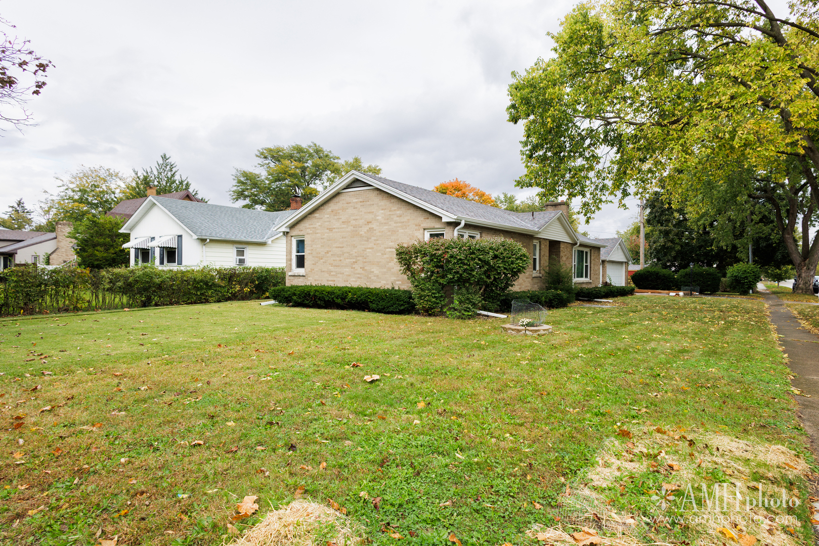 main property photo 30