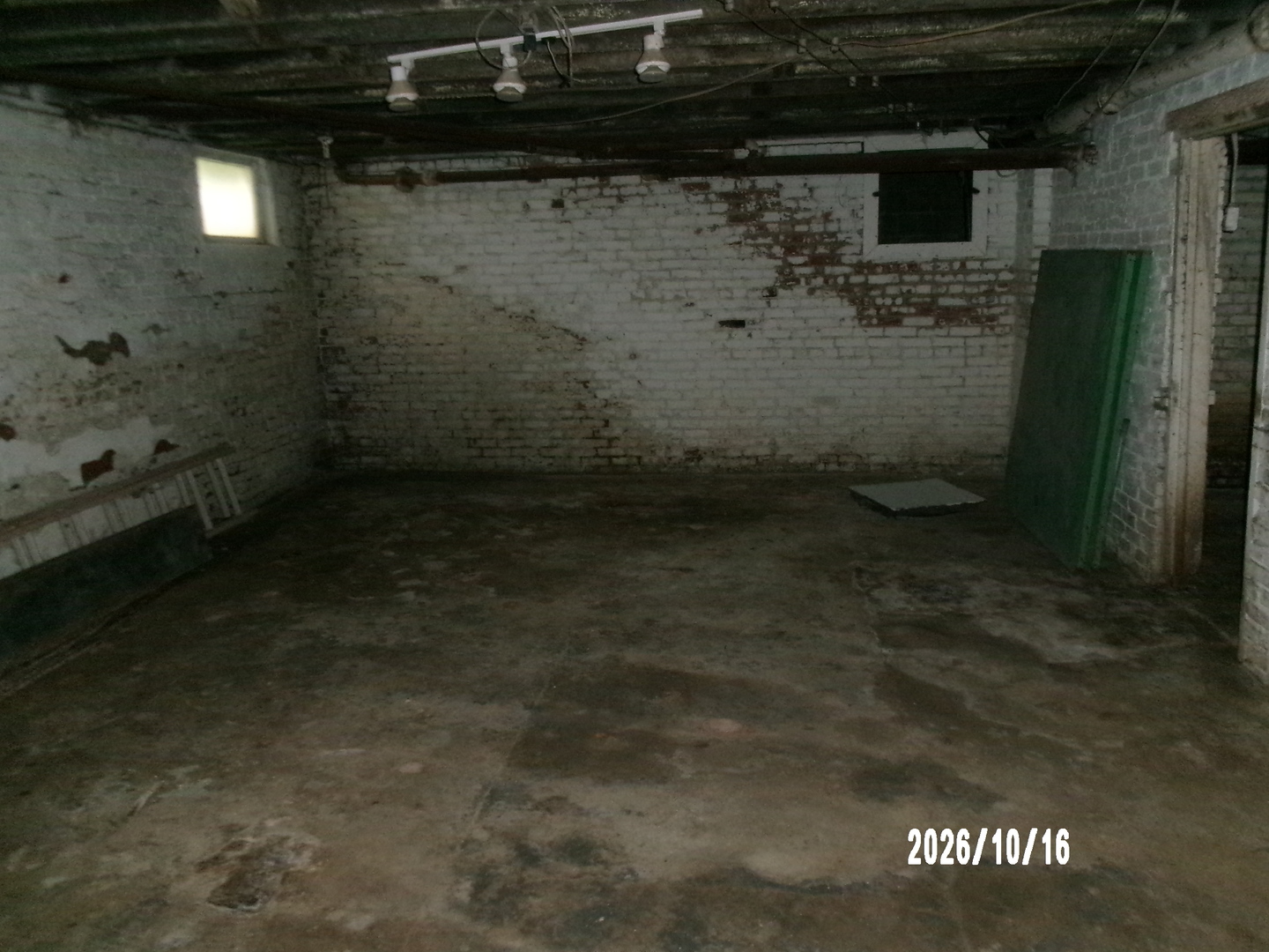 main property photo 23
