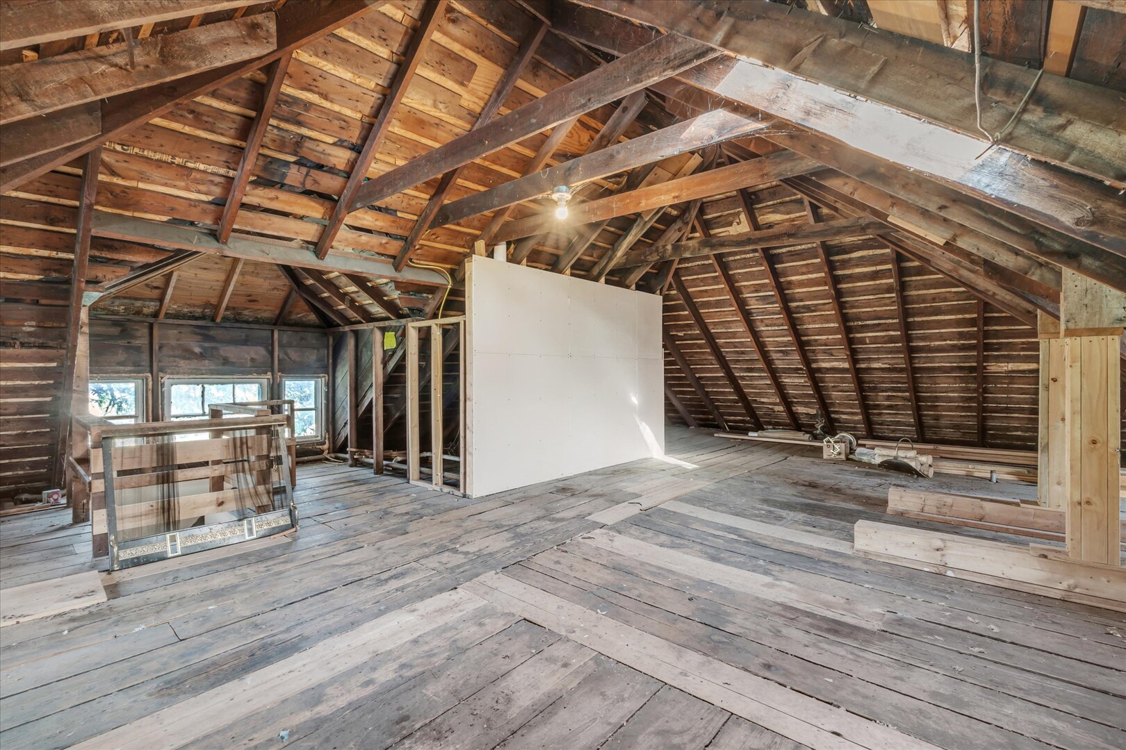 main property photo 45
