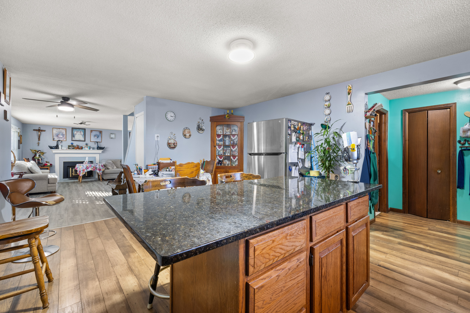 main property photo 7