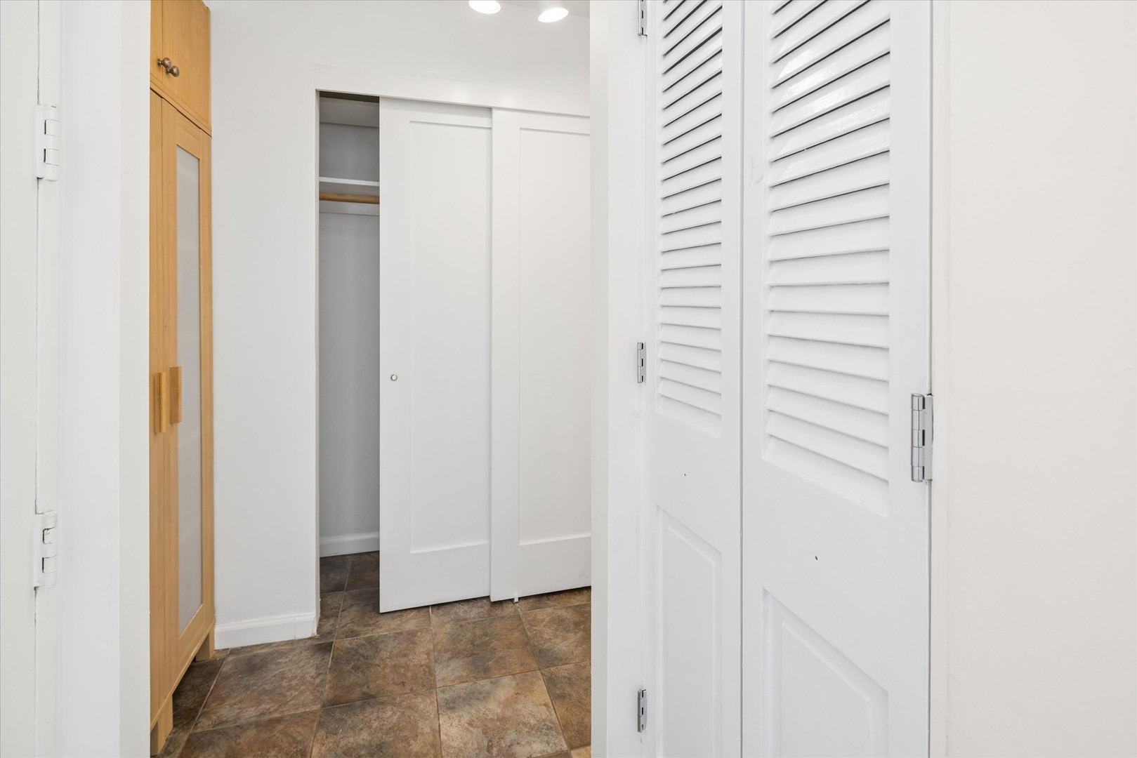 property viewer photo 12