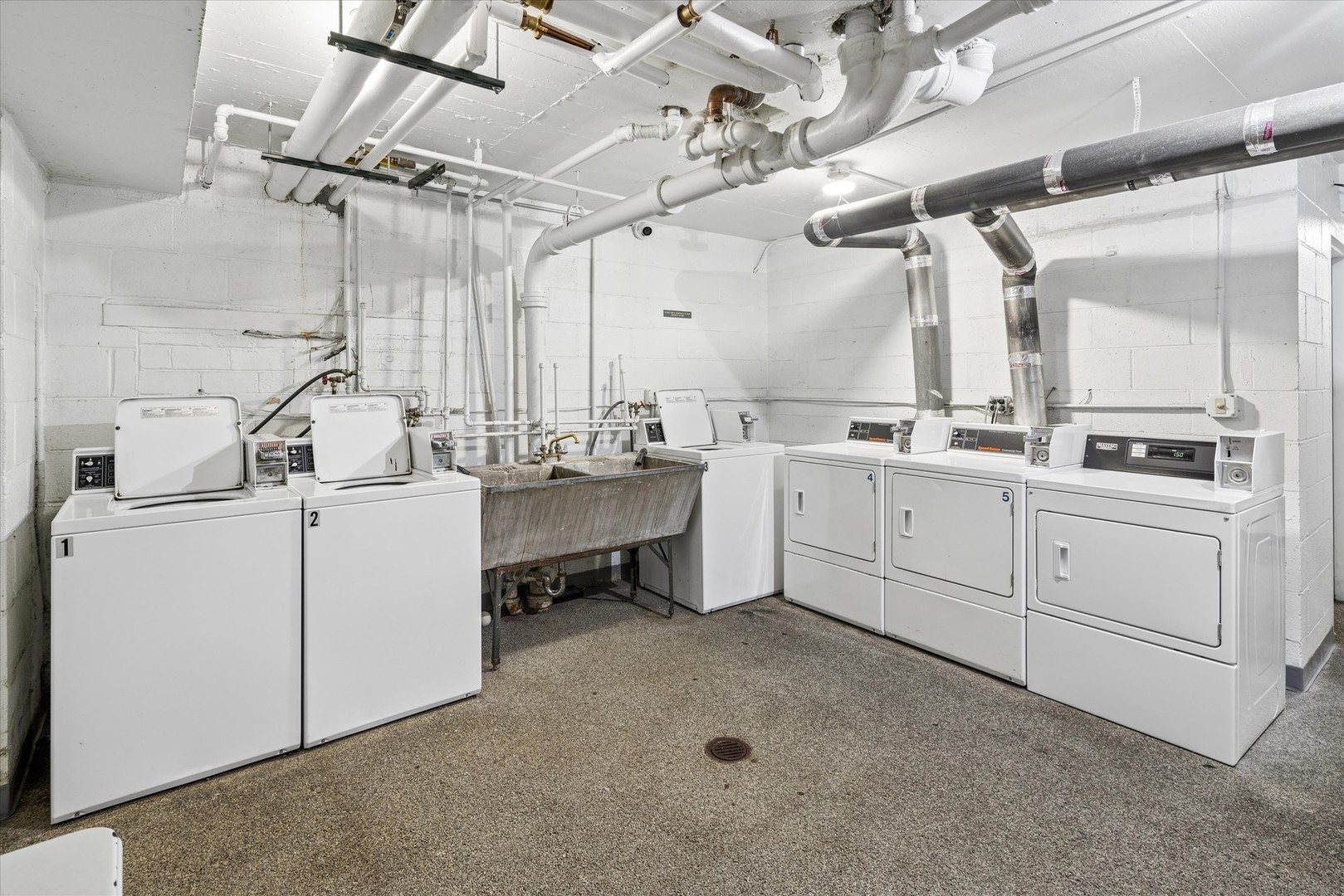 property viewer photo 14