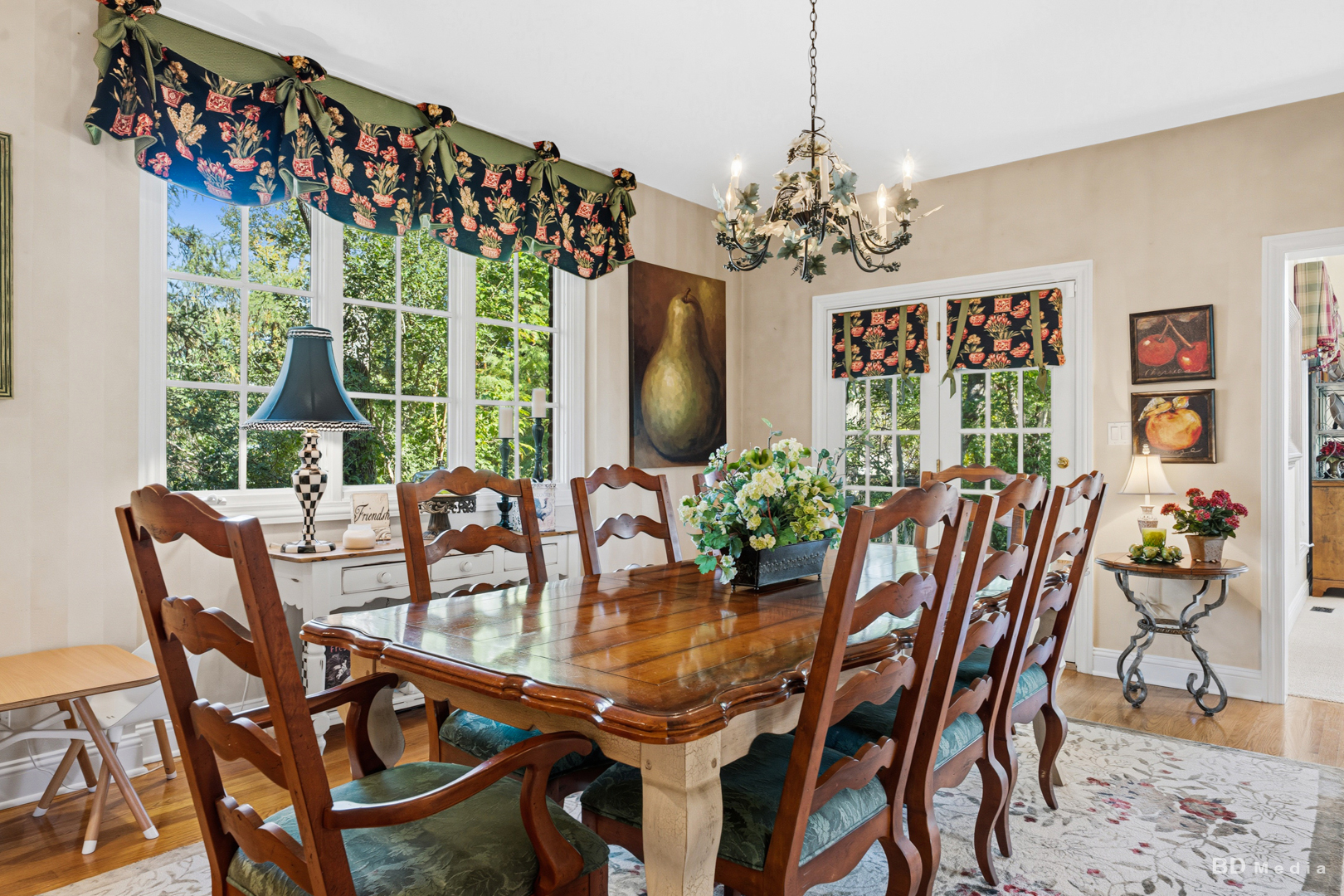 main property photo 13