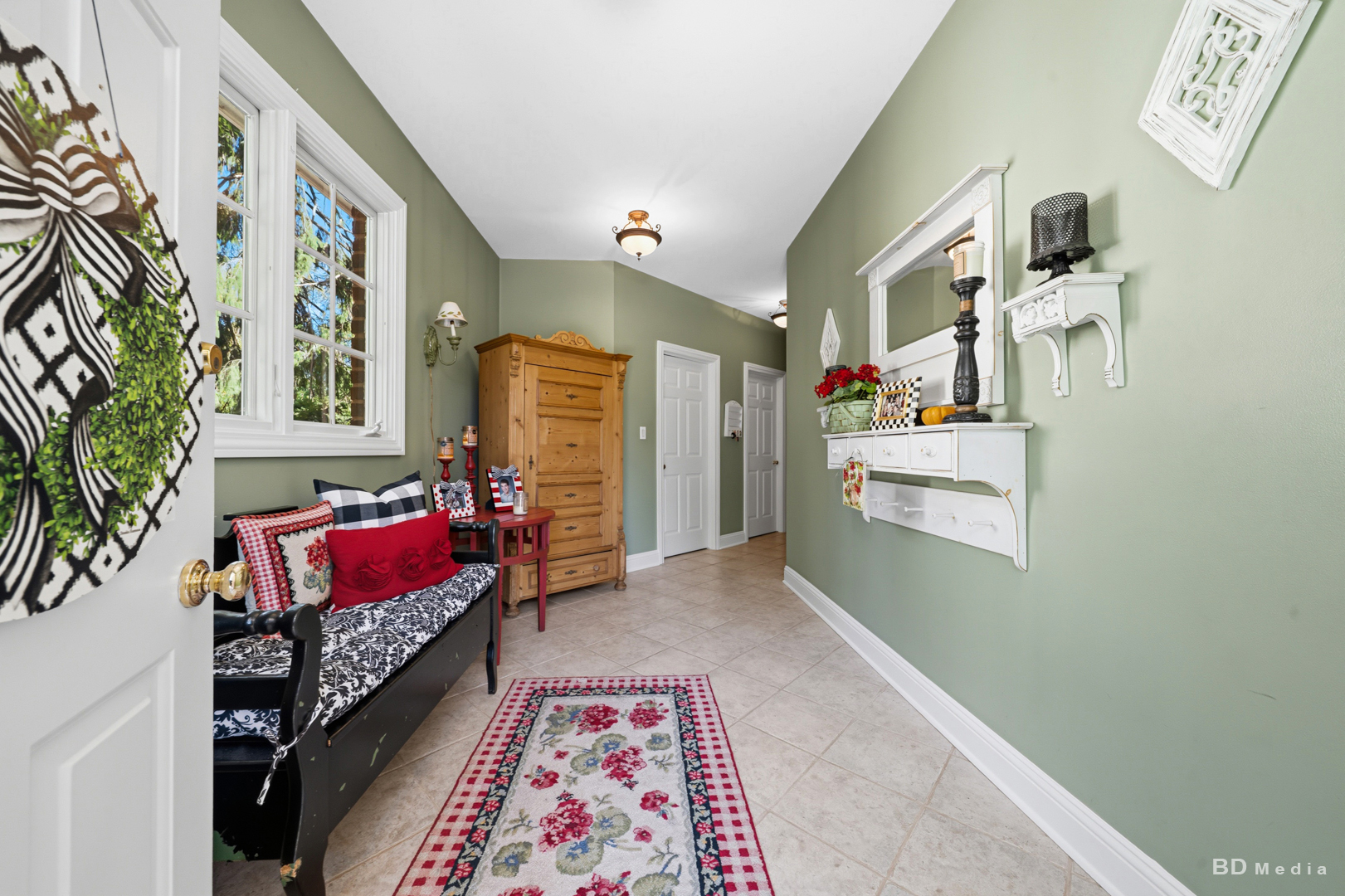 main property photo 19