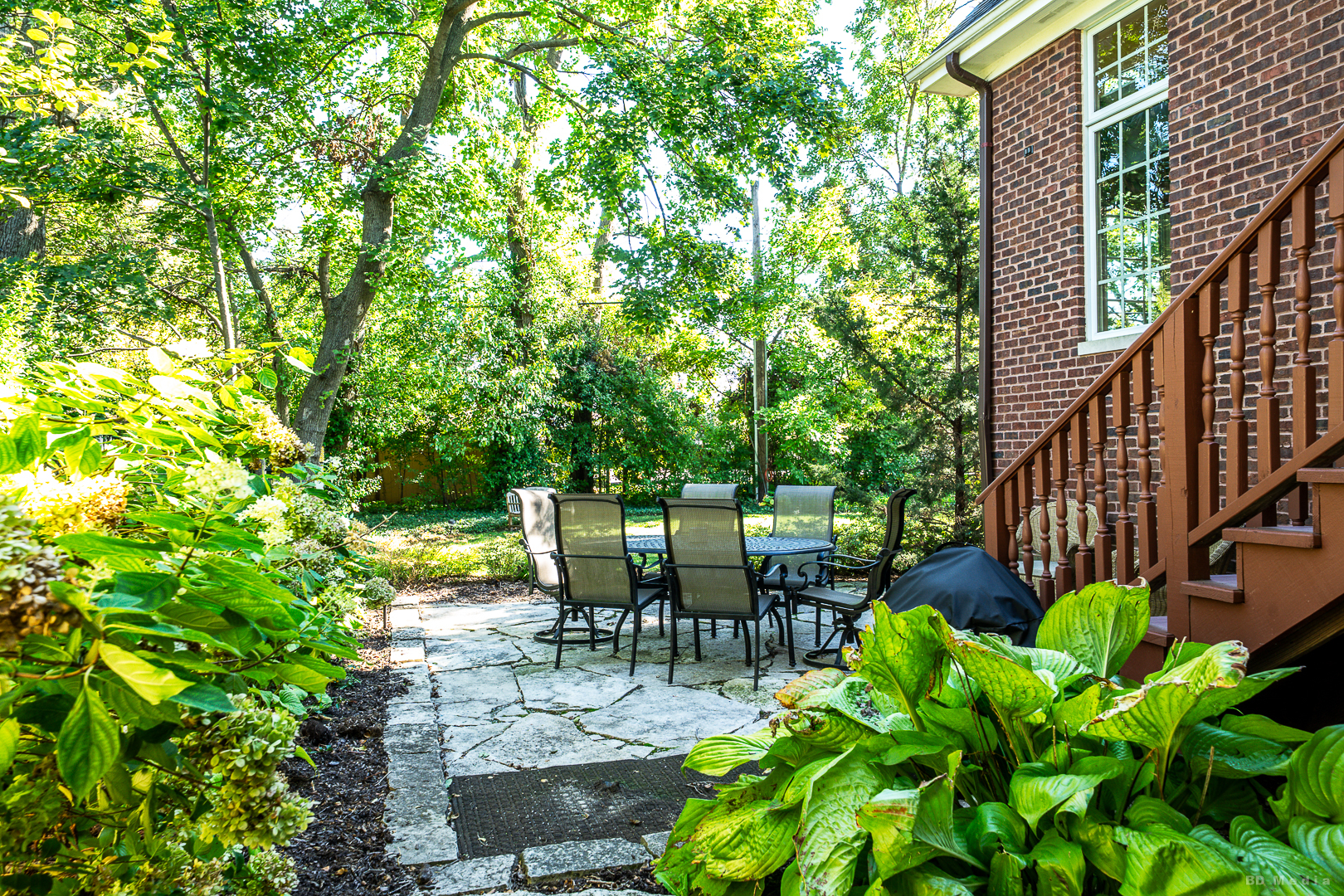 main property photo 43