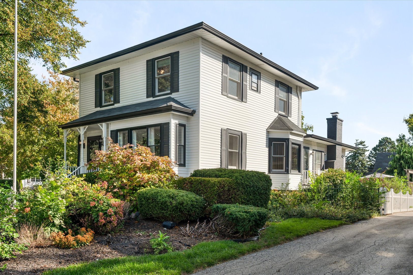 main property photo 33