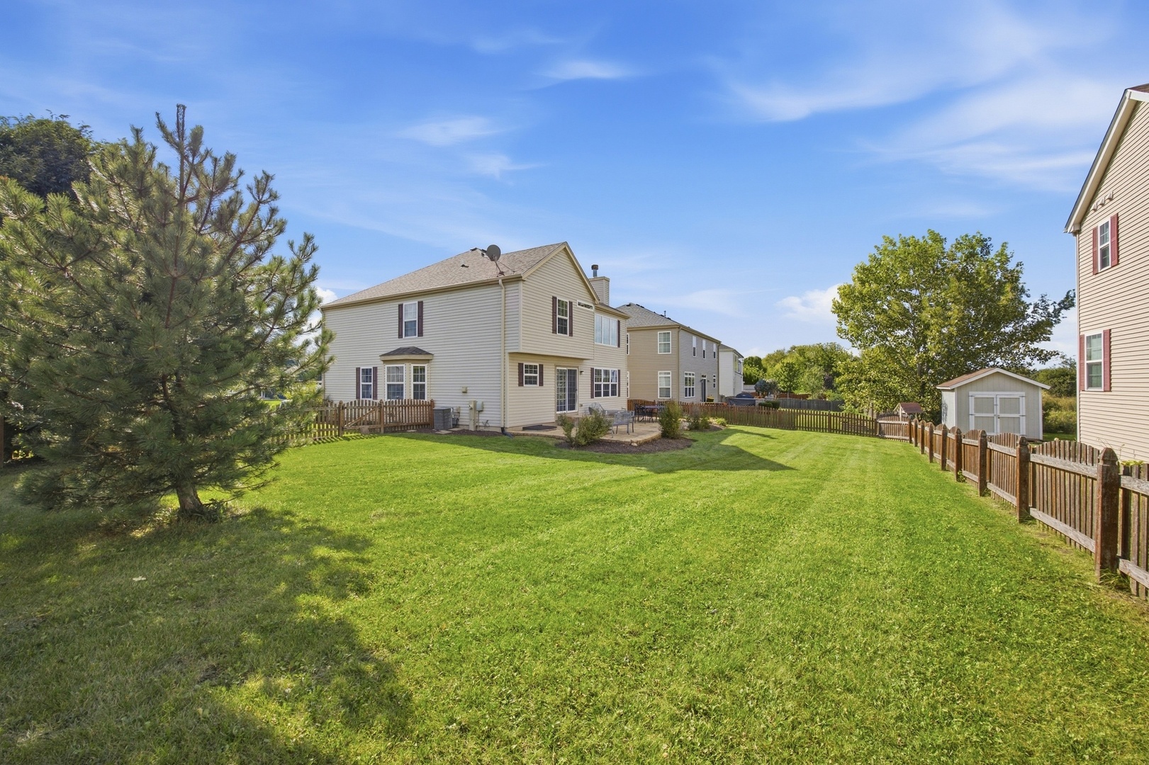 main property photo 35