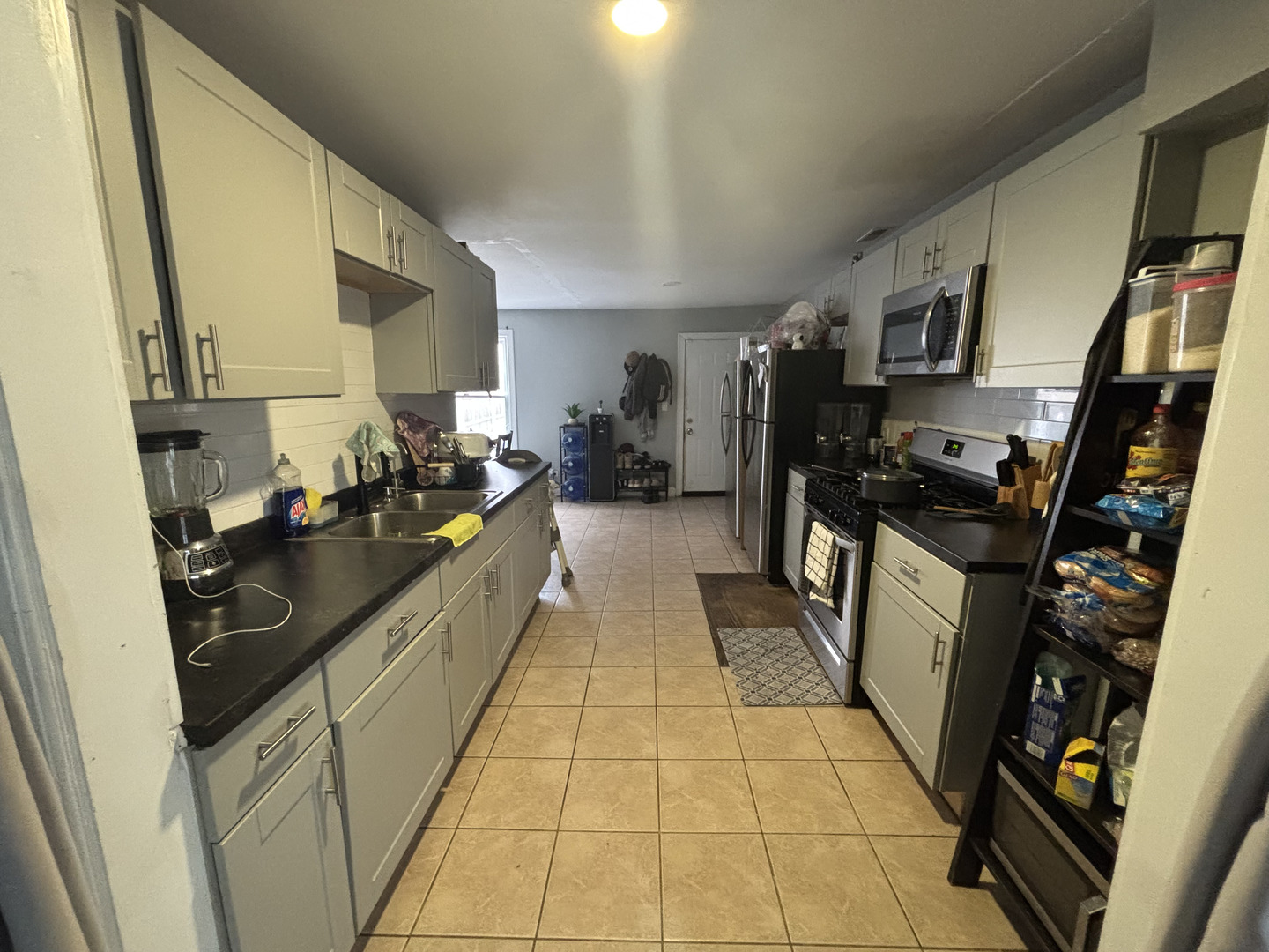 main property photo 5