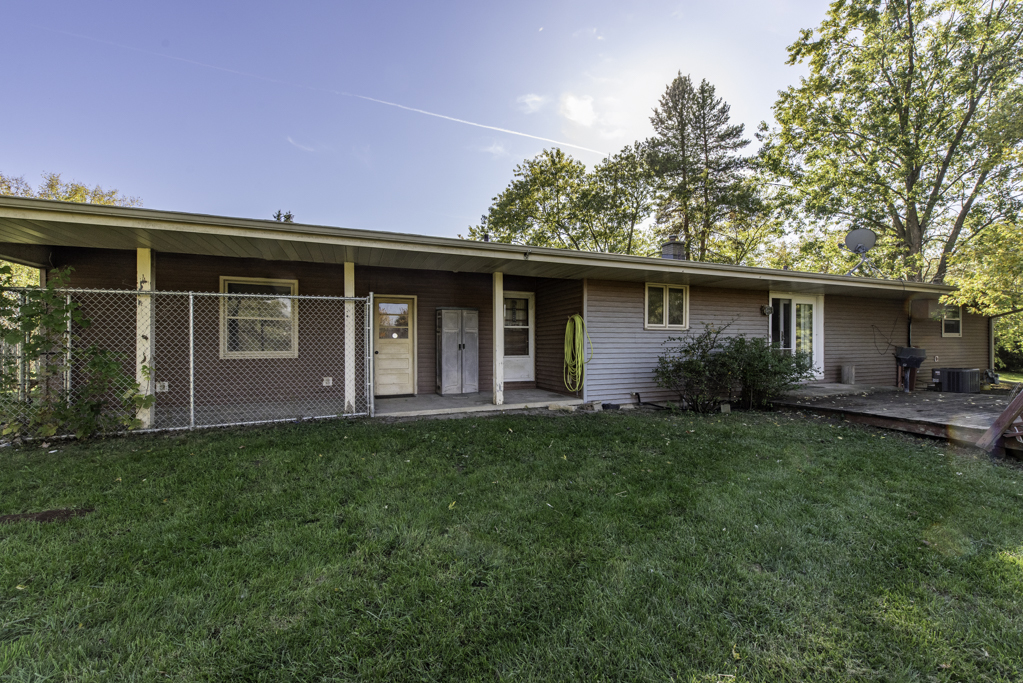 main property photo 23
