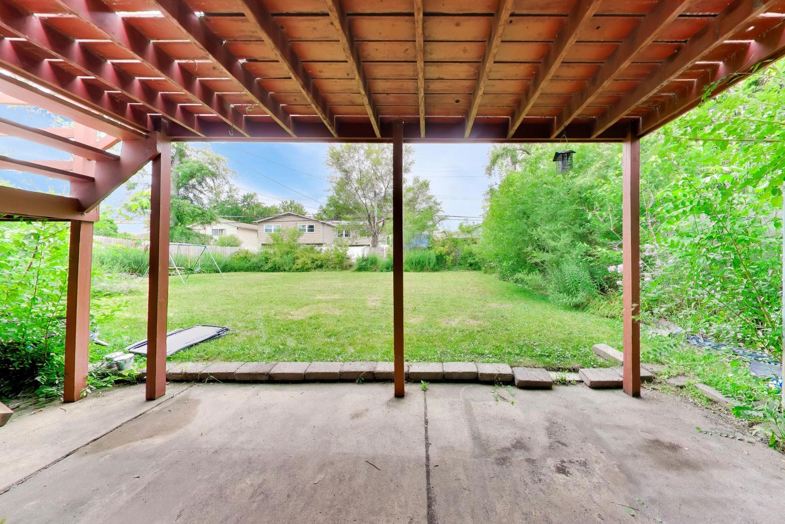 main property photo 16