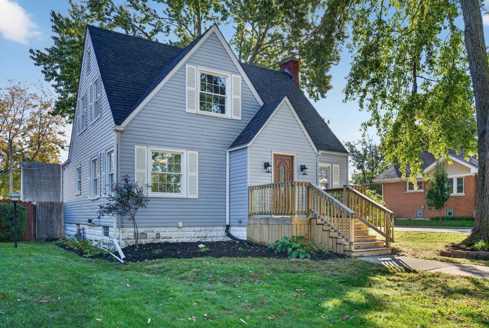 main property photo 3