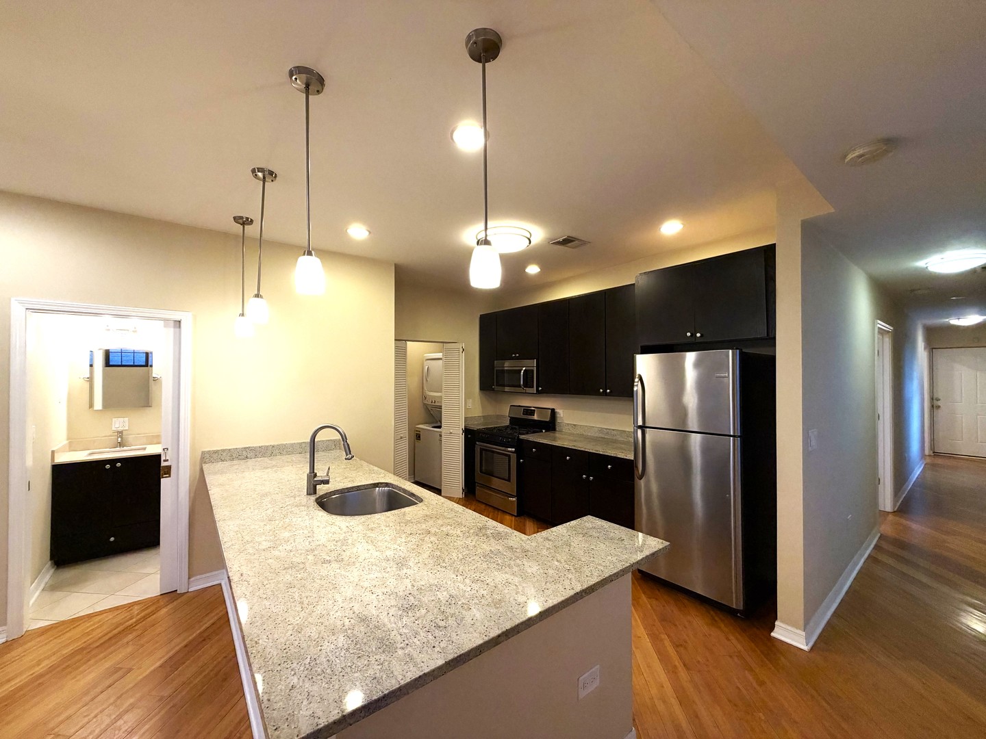 property viewer photo 10