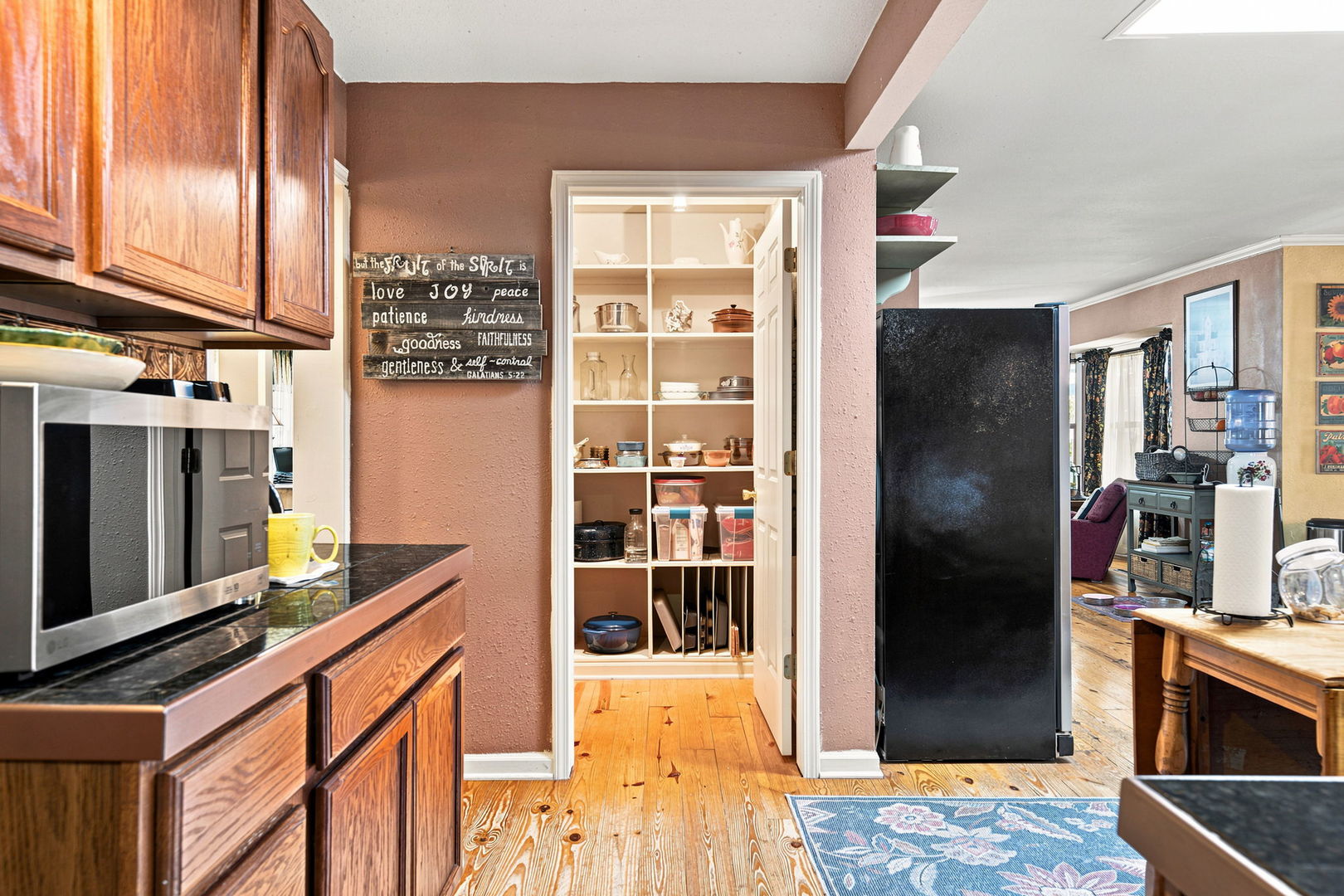 main property photo 18