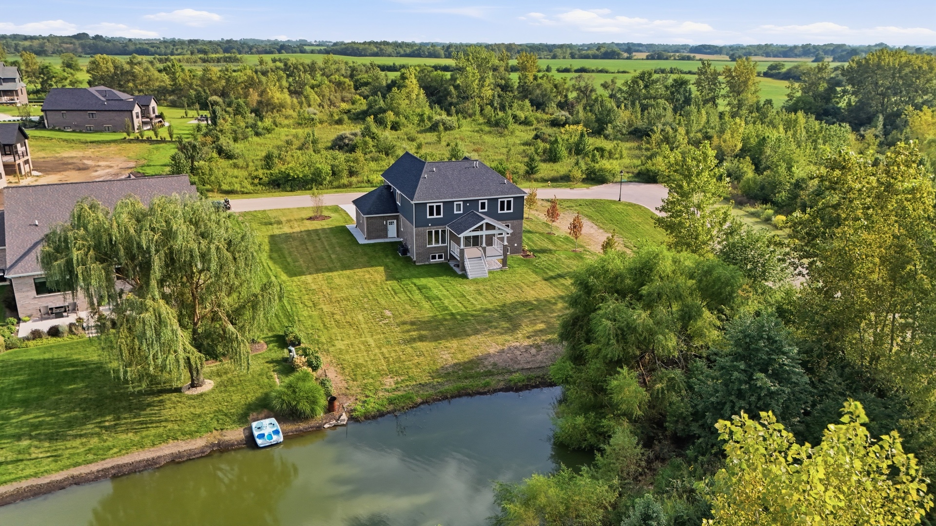 main property photo 2