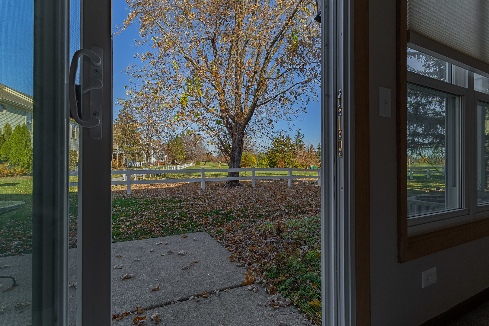 main property photo 19
