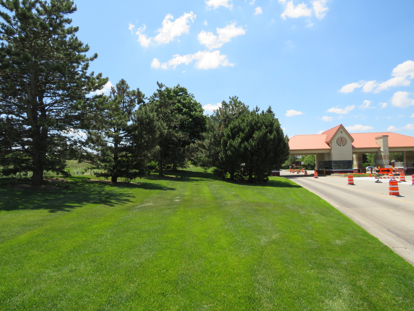 main property photo 11