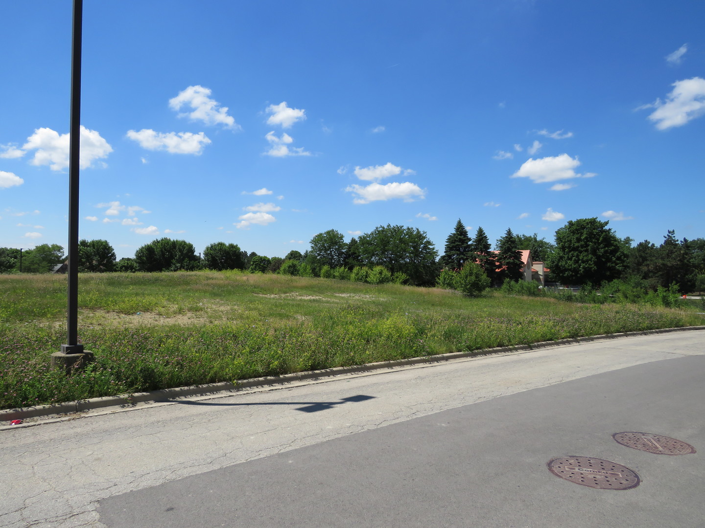 main property photo 17