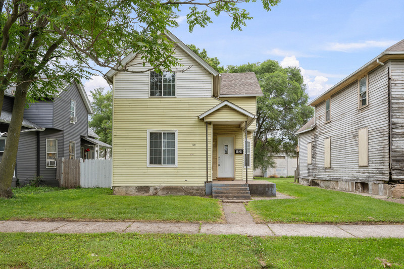 main property photo 27