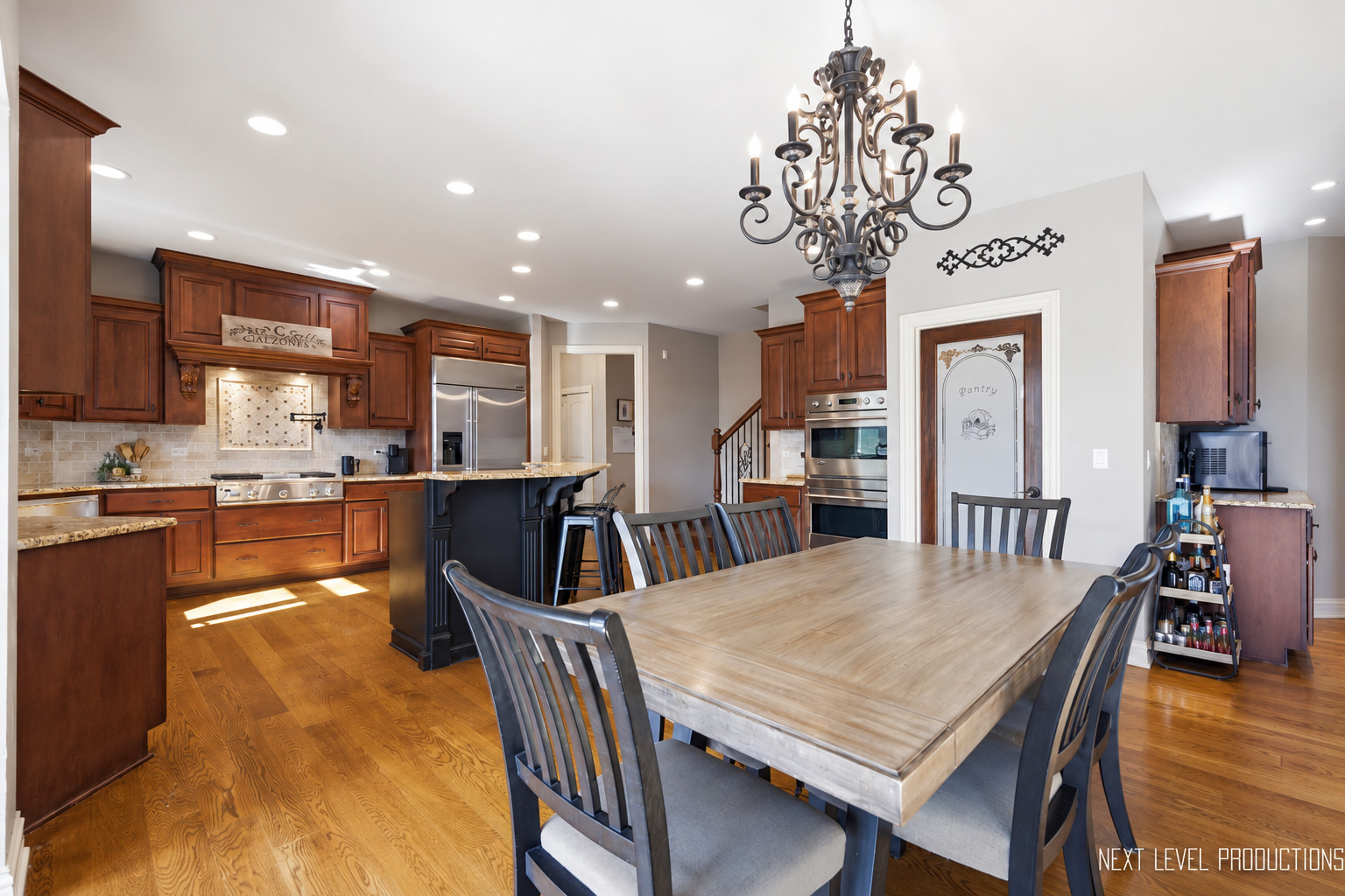 main property photo 15