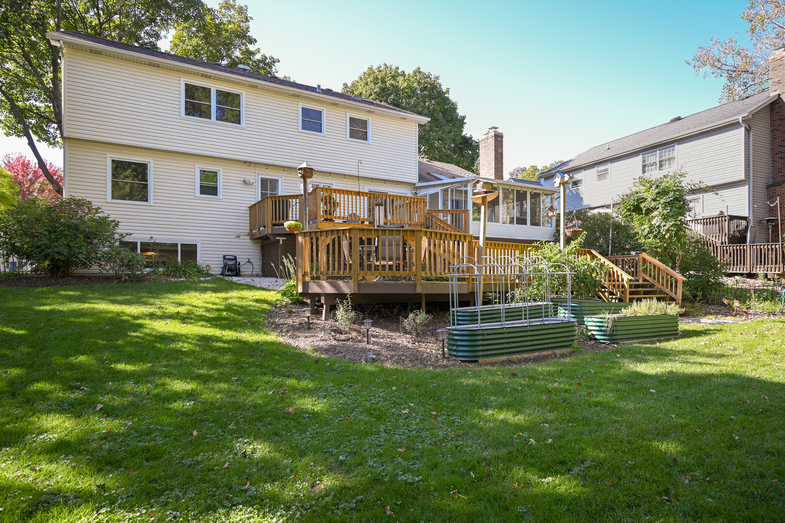 main property photo 33