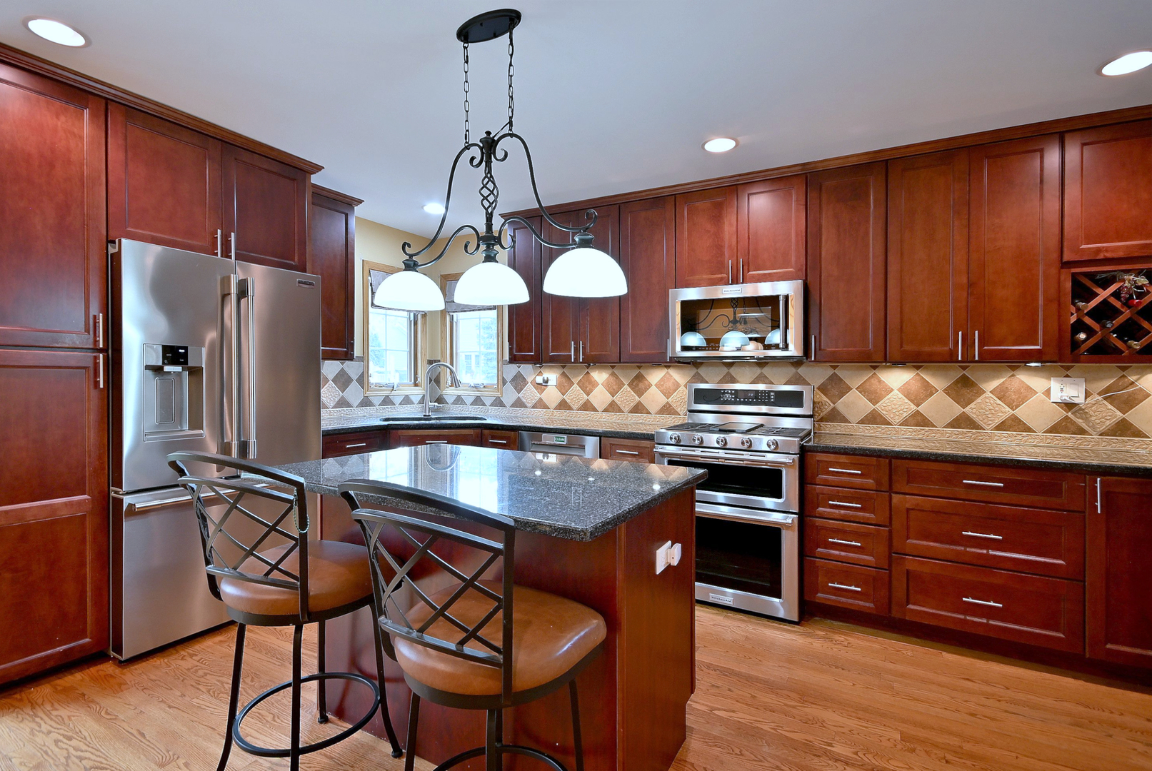 main property photo 13