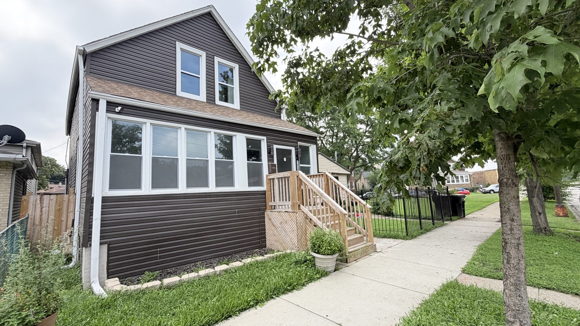 main property photo 25