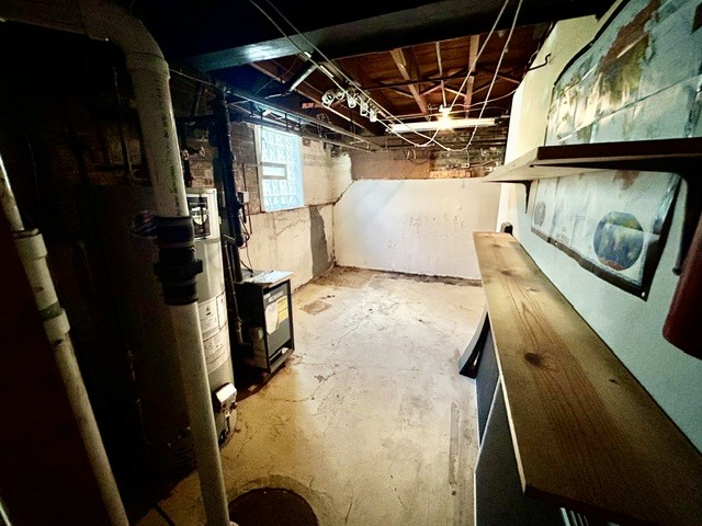 main property photo 28