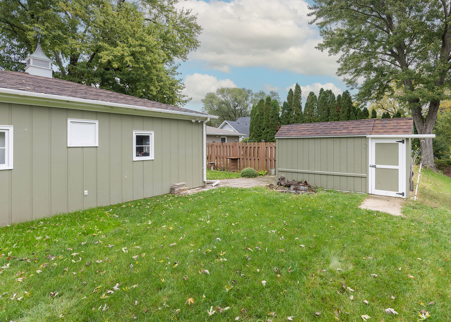 main property photo 8