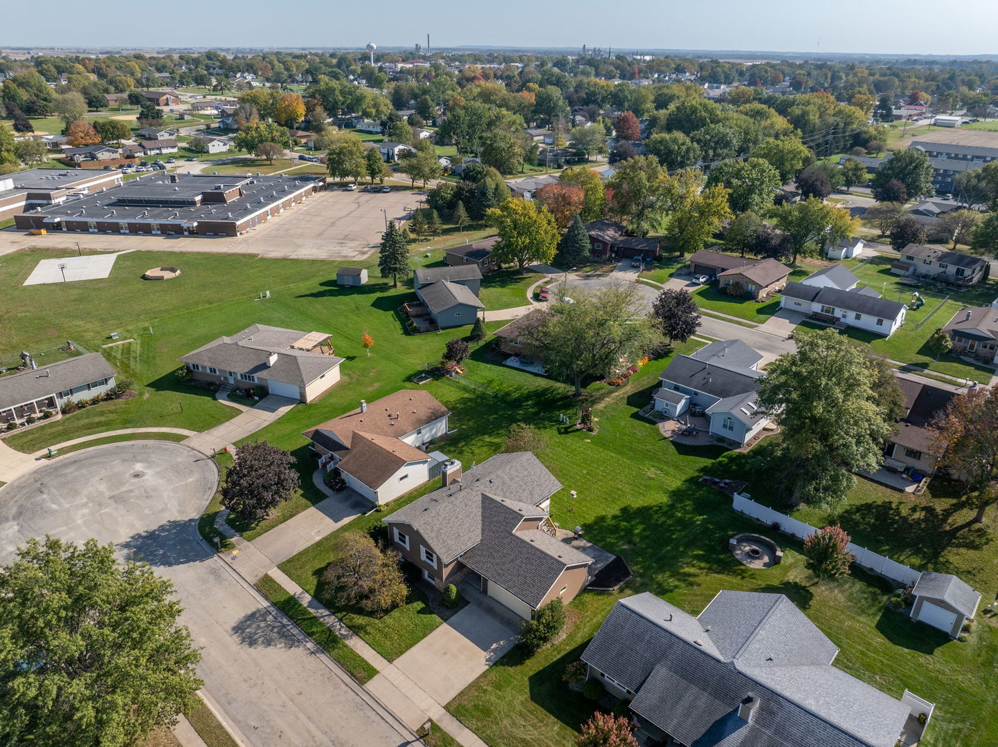 main property photo 37