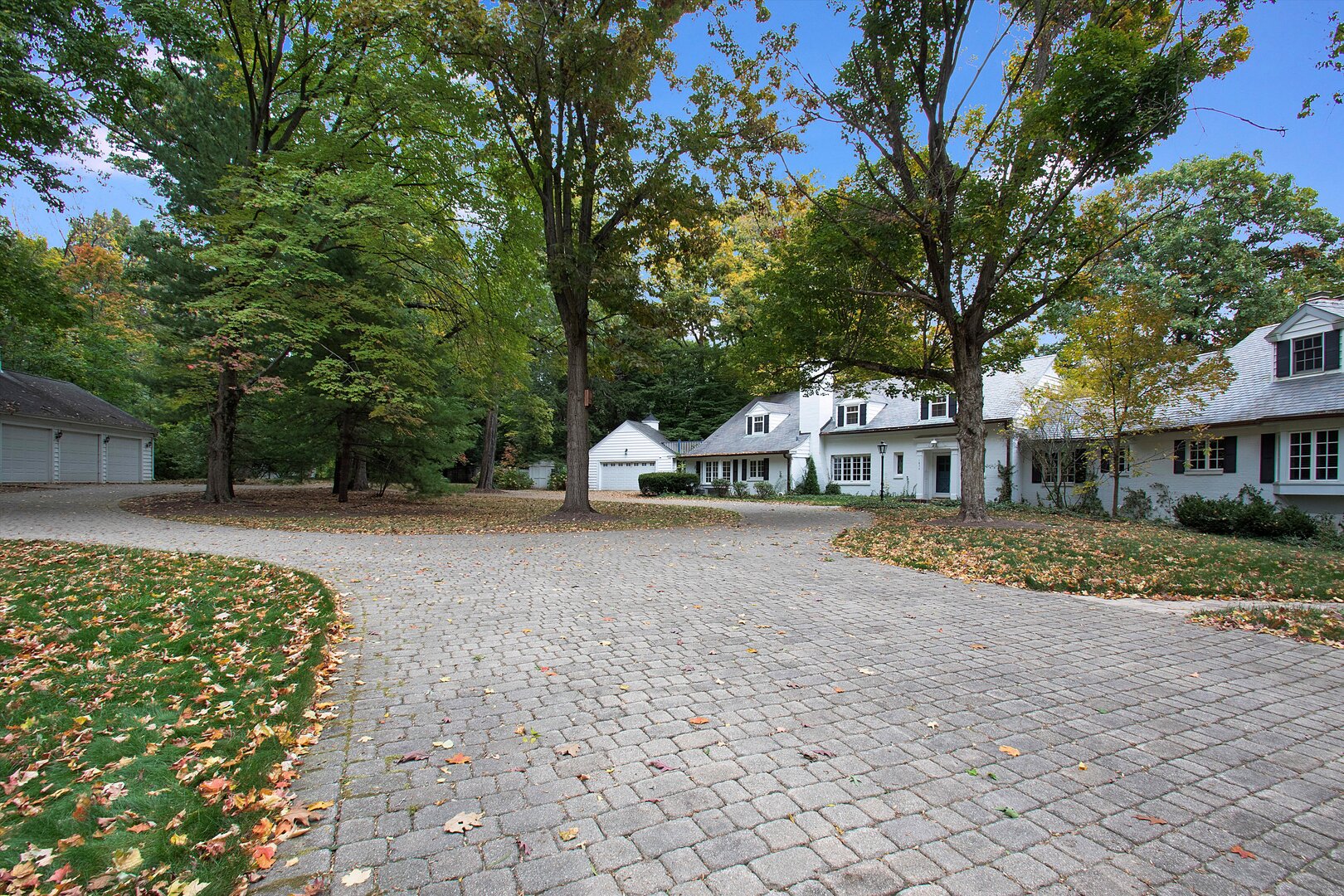 main property photo 44