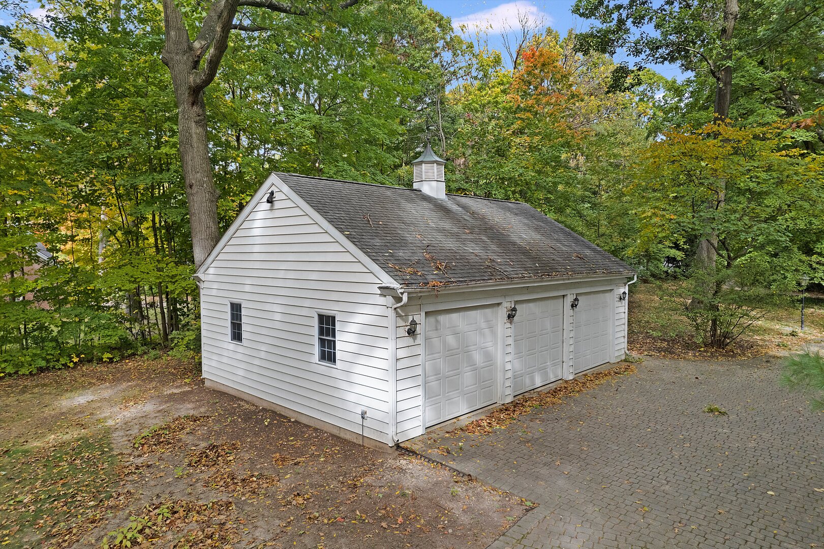 main property photo 49