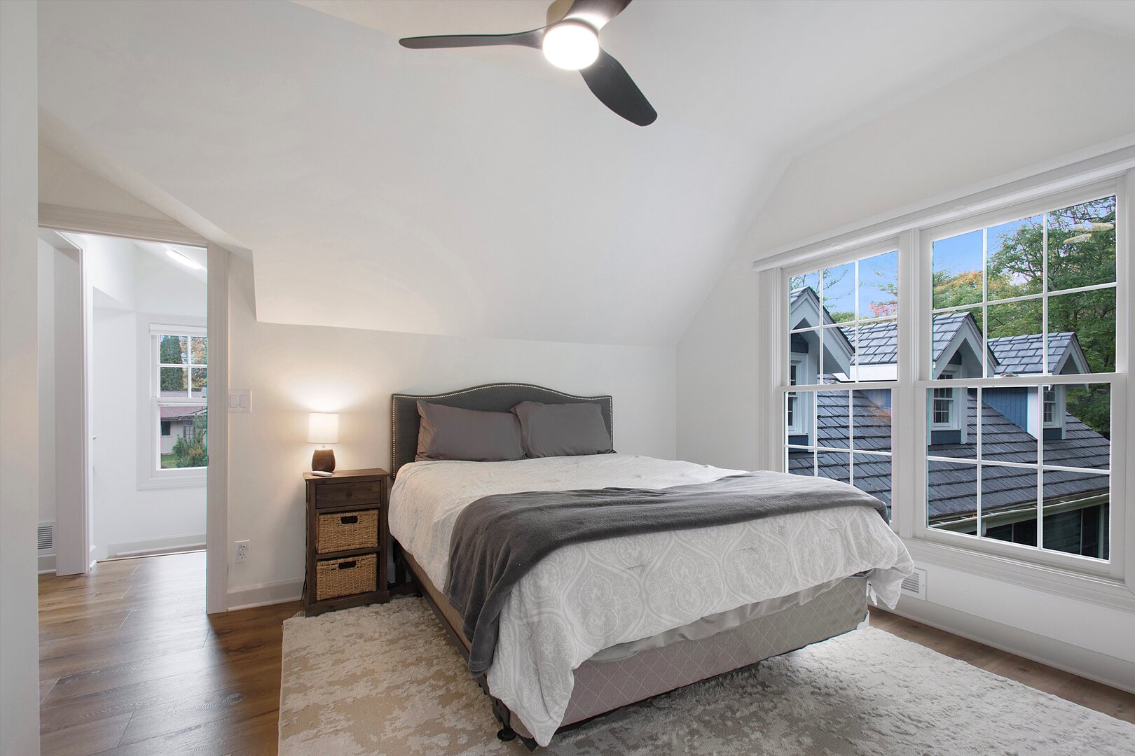 main property photo 74