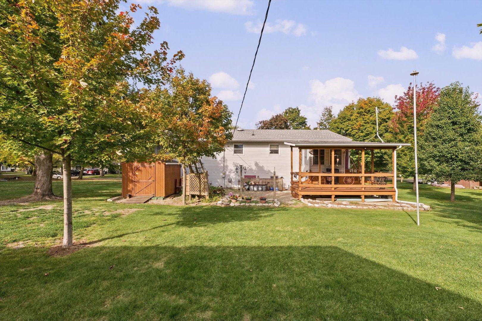main property photo 41