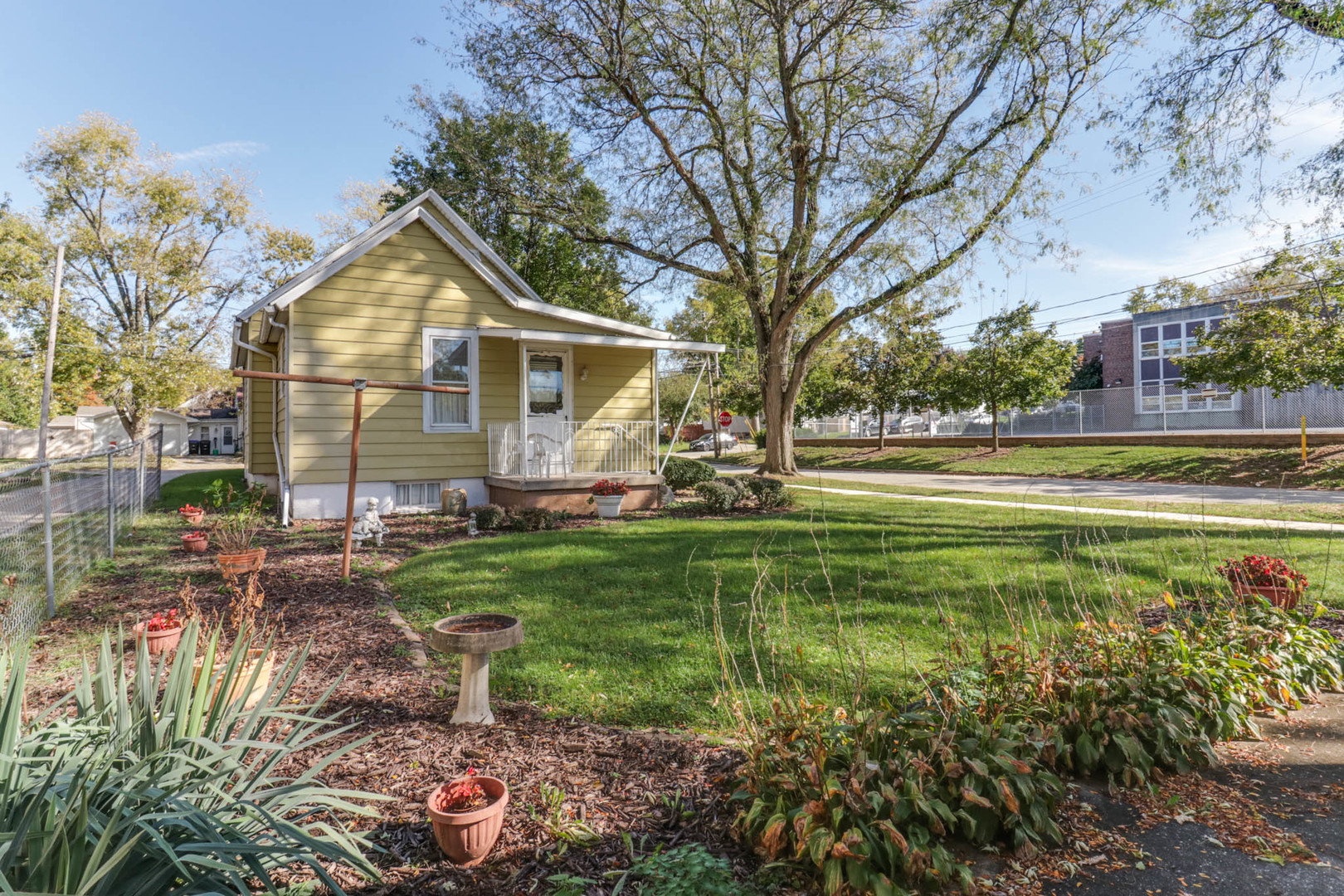 main property photo 26