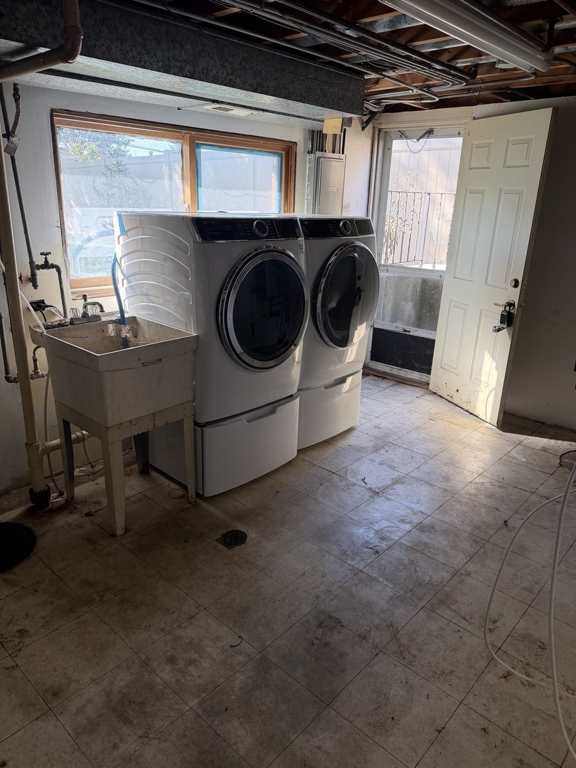 main property photo 15
