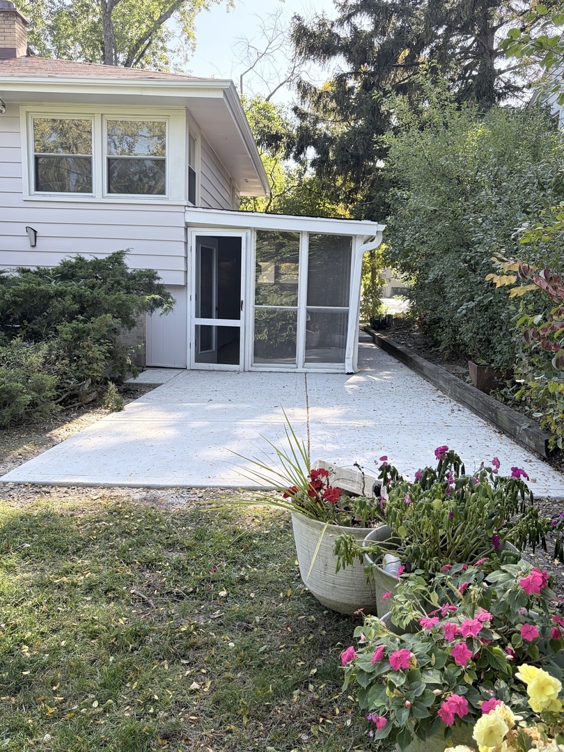 main property photo 25