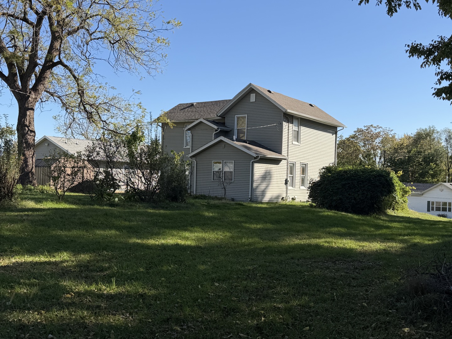 main property photo 0