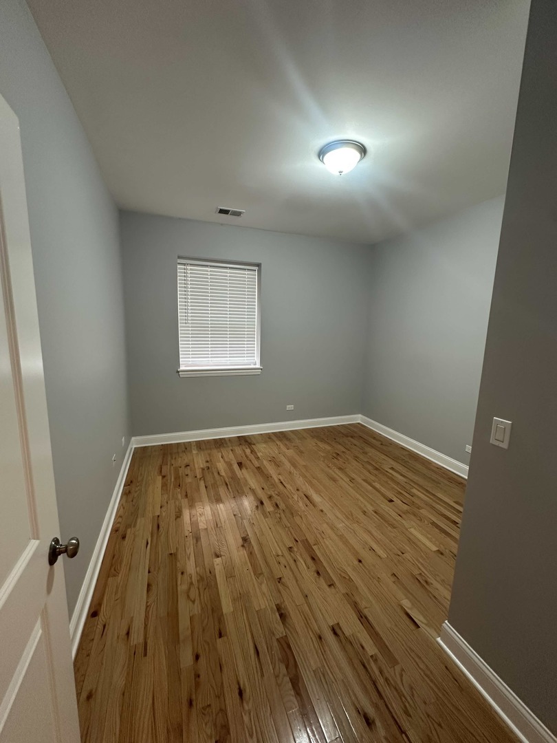 property viewer photo 10