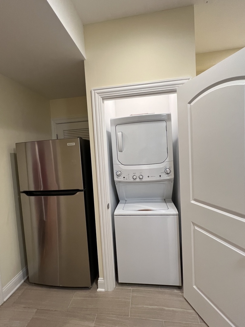 property viewer photo 7