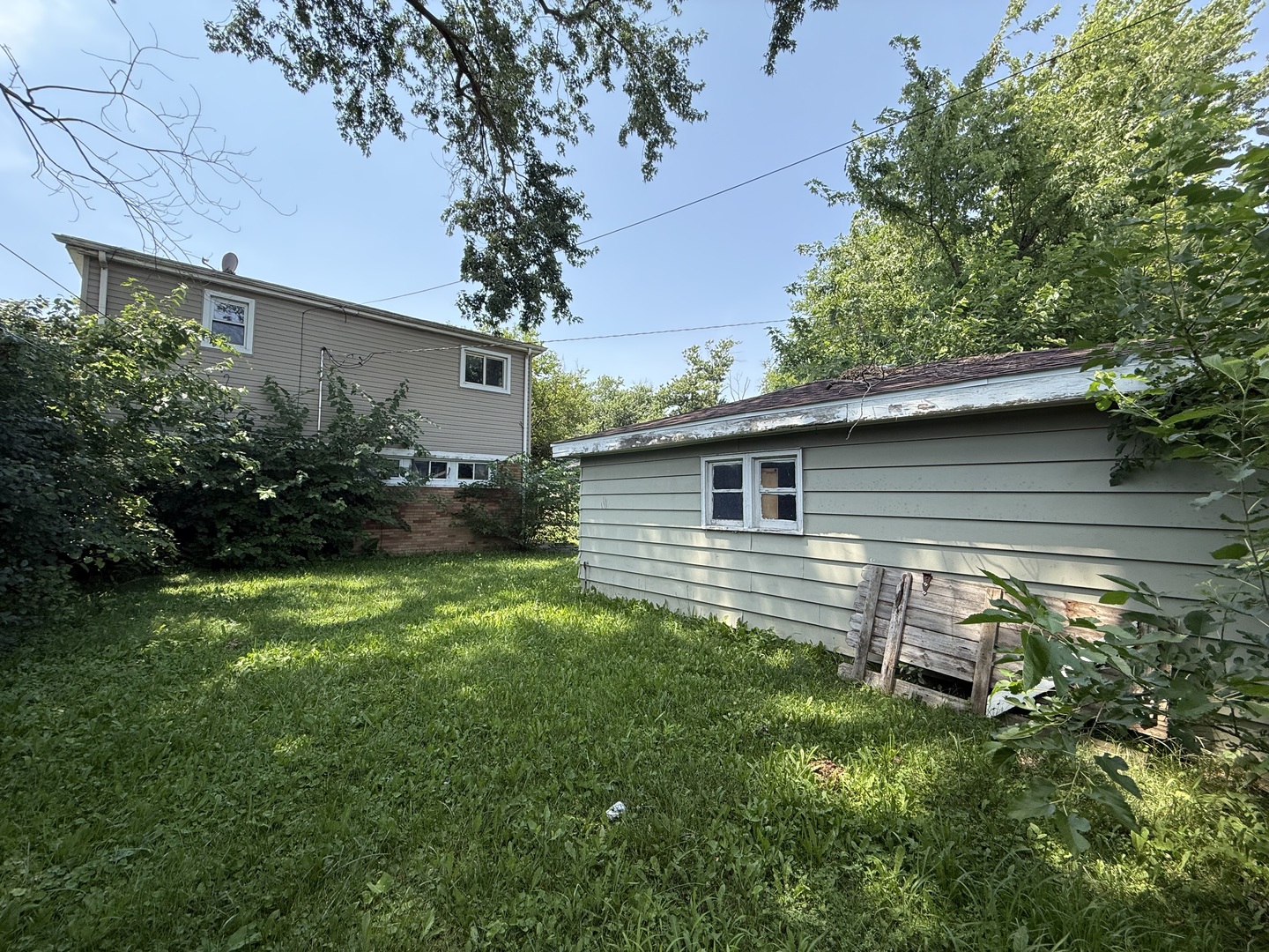 main property photo 21
