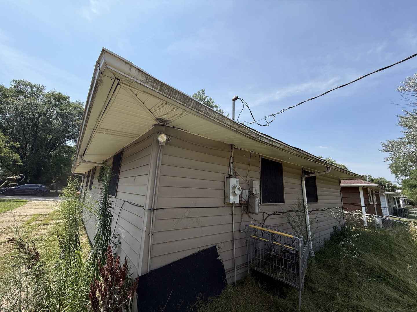 main property photo 12