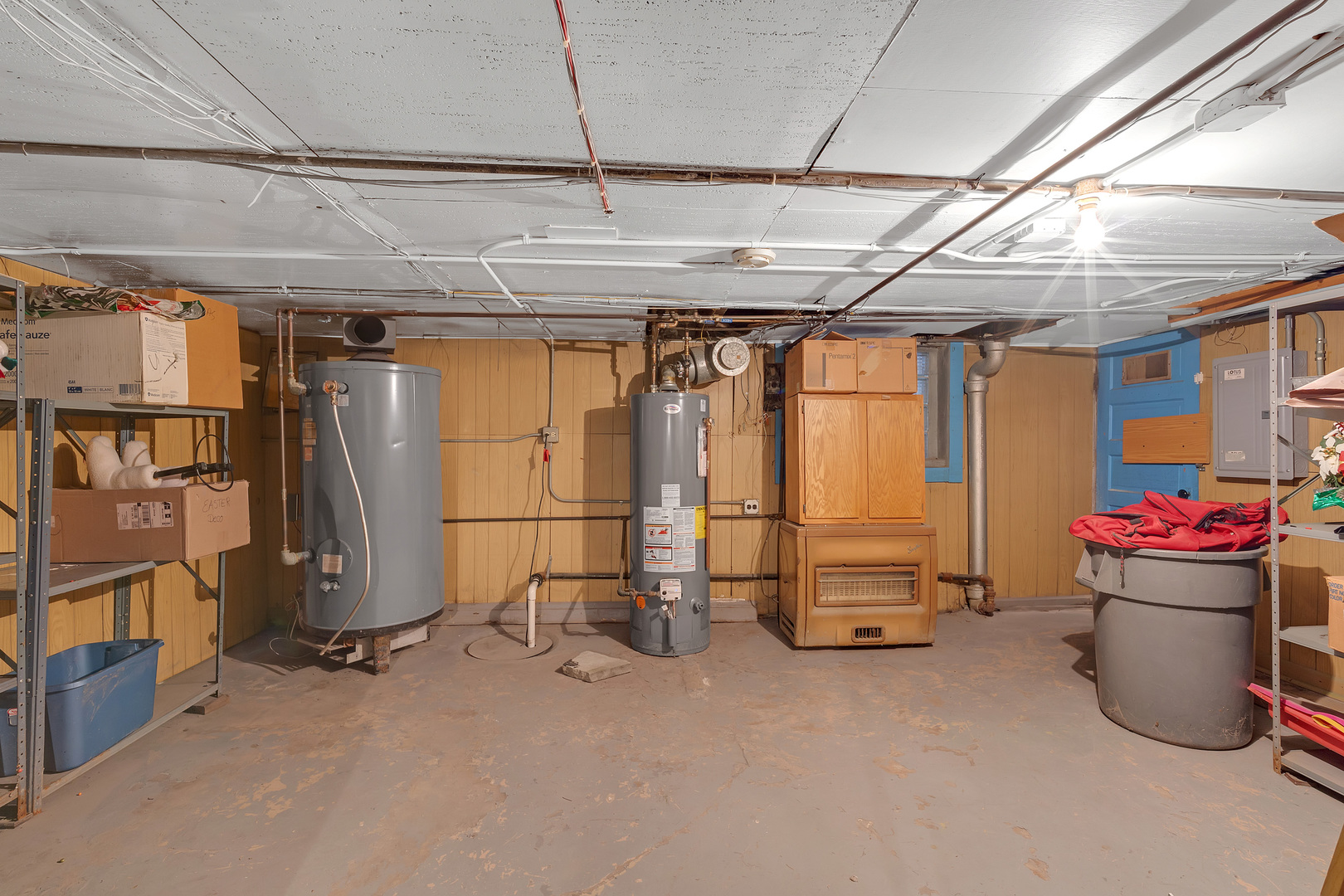 main property photo 19