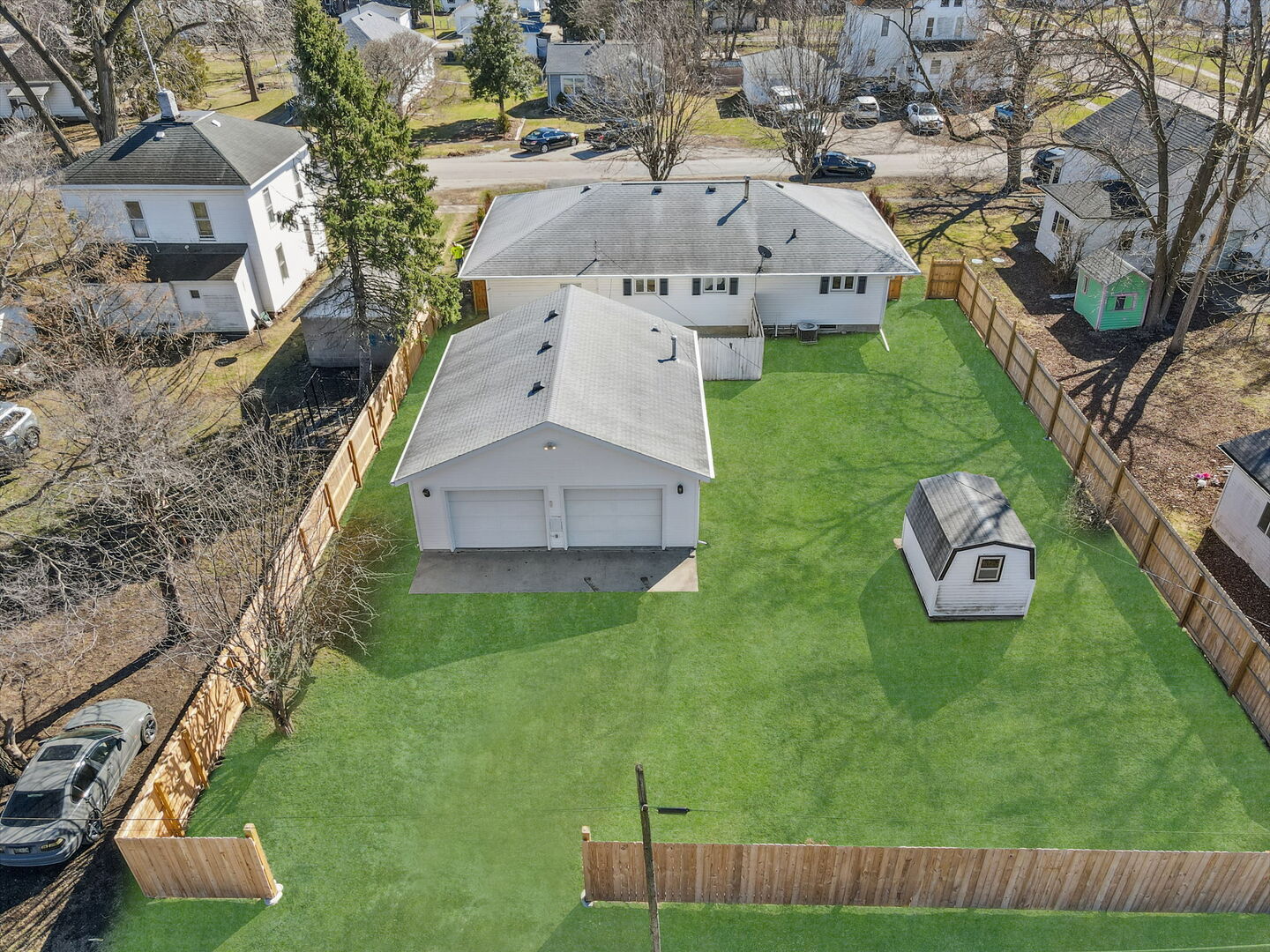 main property photo 16
