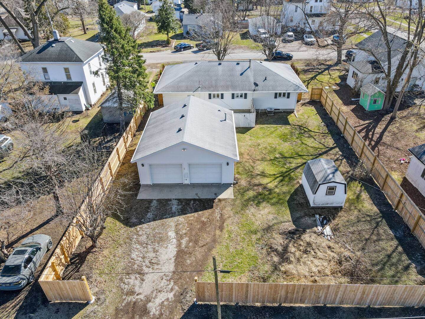 main property photo 17