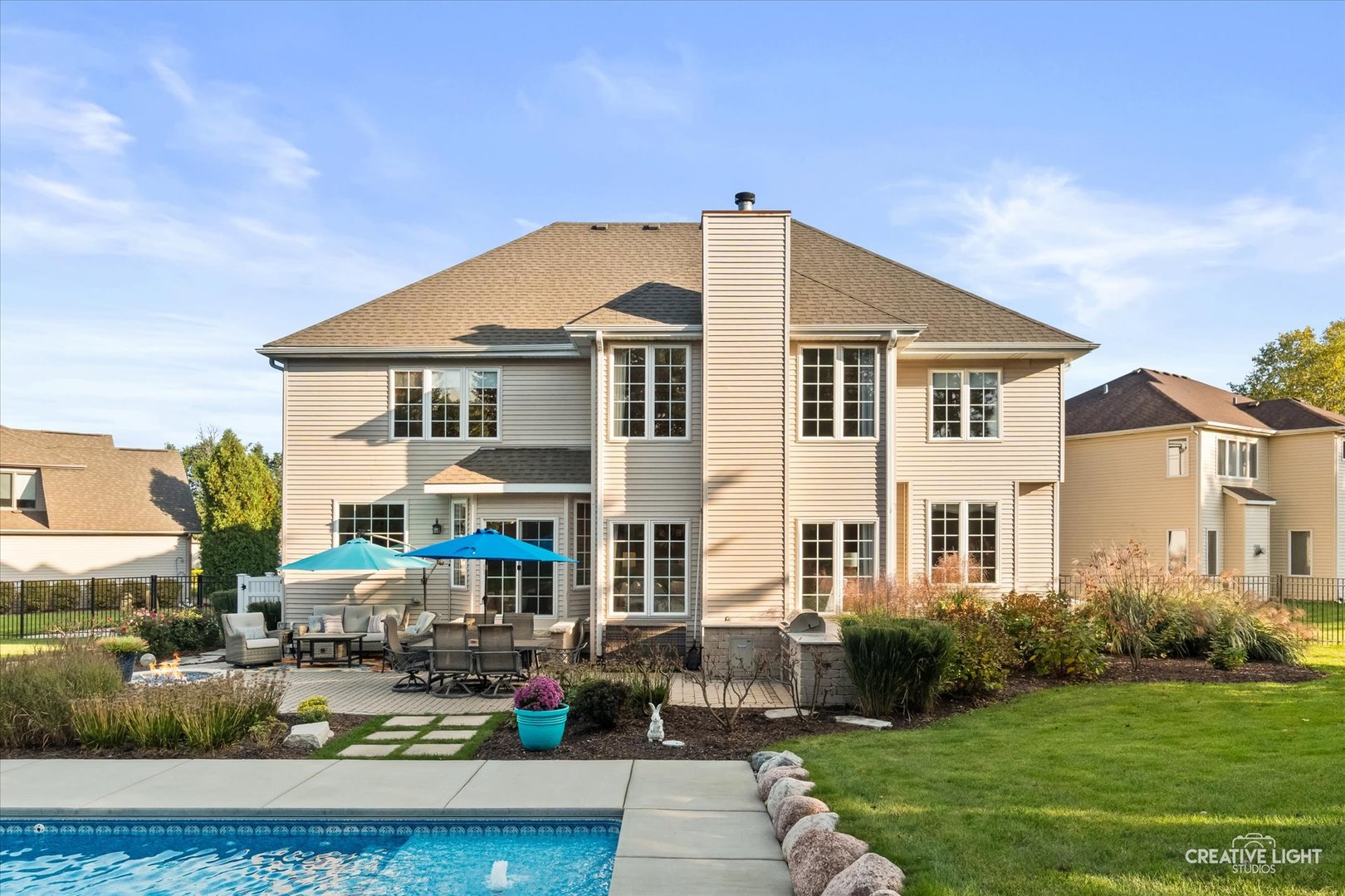 main property photo 37