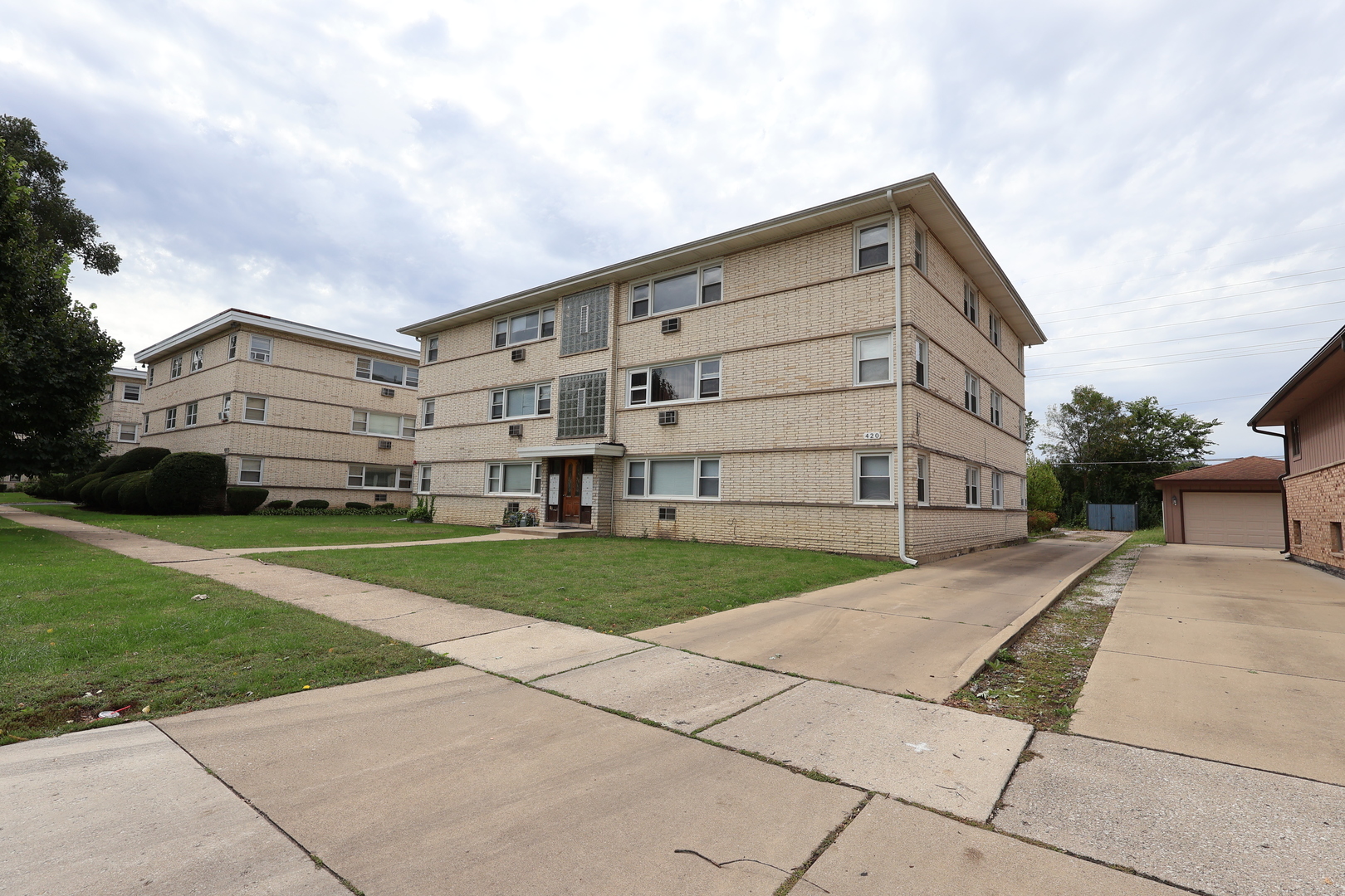 main property photo 1