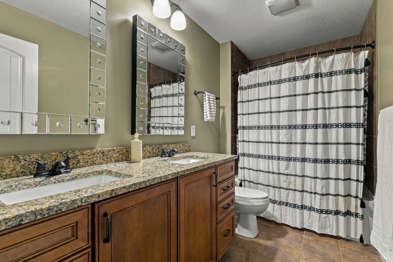 main property photo 68