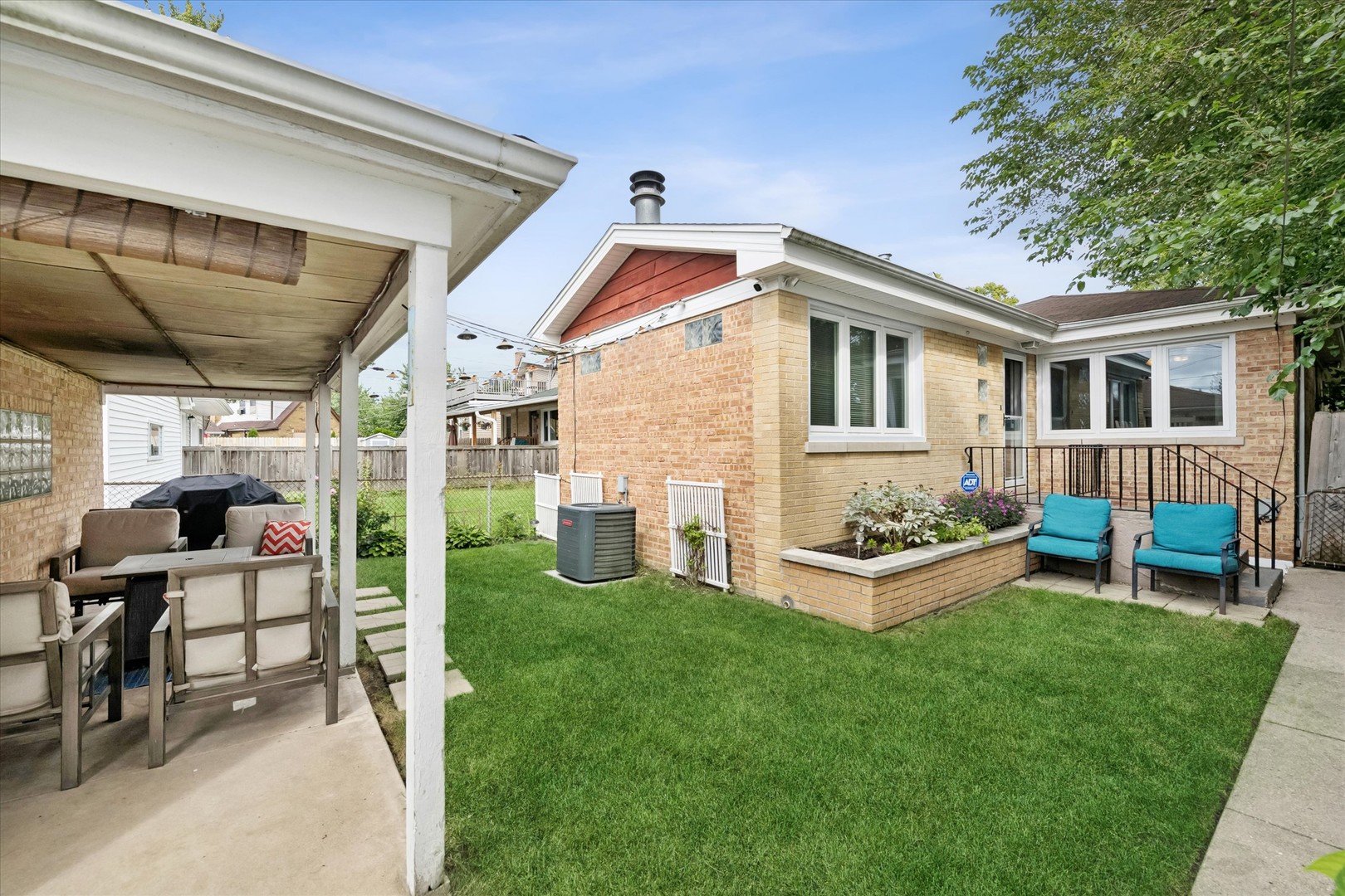 main property photo 24