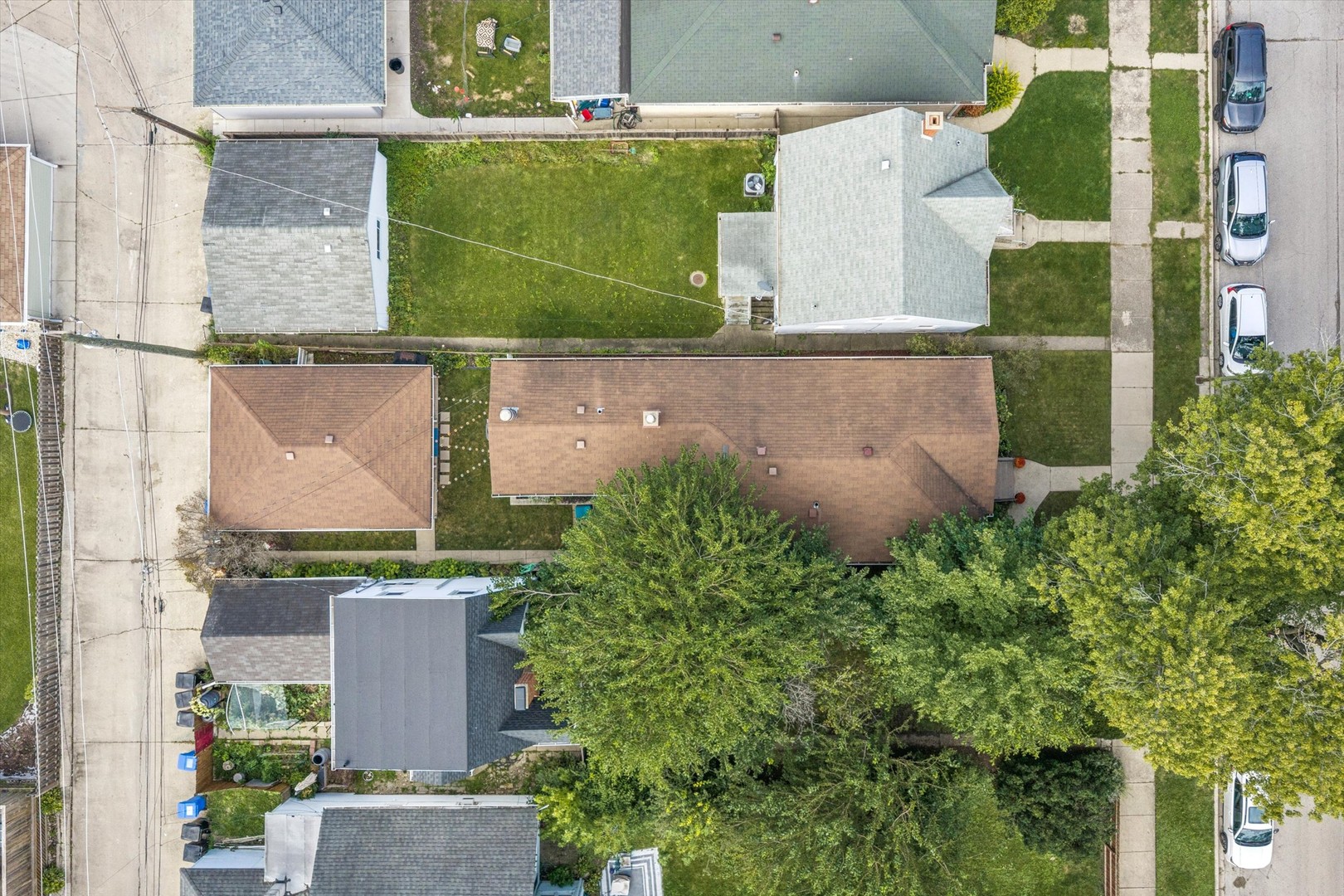 main property photo 26